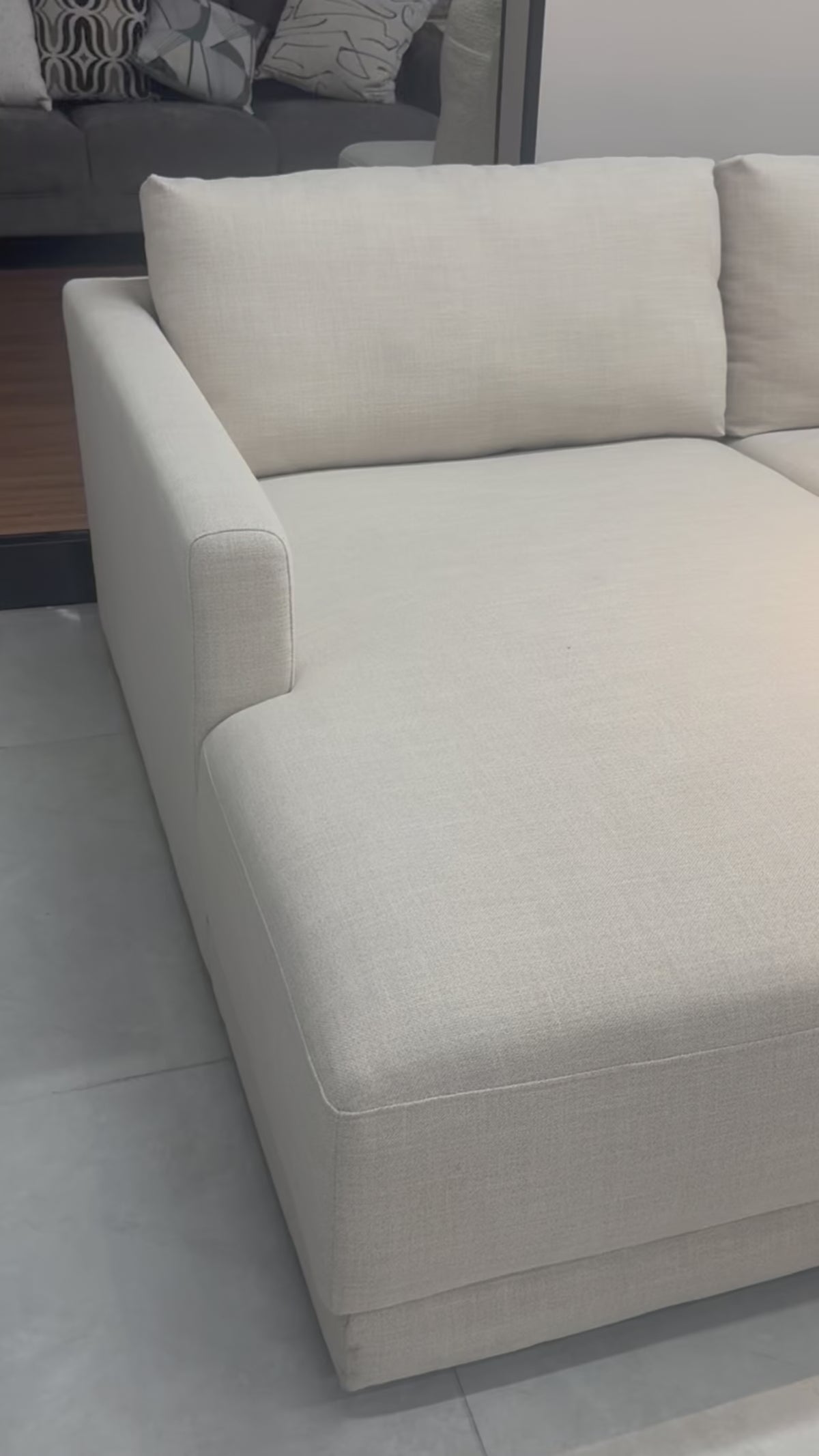 B1-S001 mid-century modern sectional sofa with chaise in linen beige, product video.